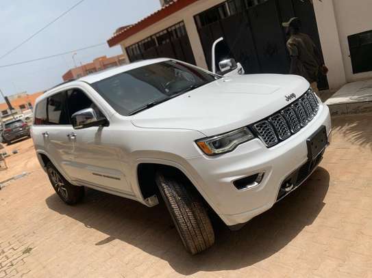 Jeep grand cherokee overland 2018 image 5