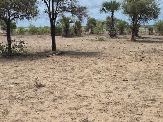Terrains jumelés 627m2 lagune de Ndagane Campement image 4