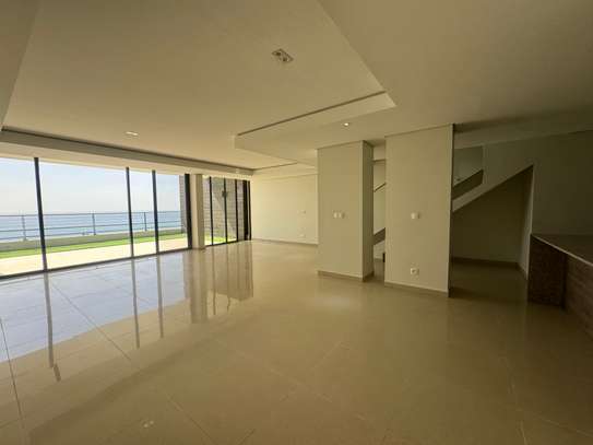 Duplex fan pied dans l’eau 3 chambre à  louer vue mer image 2