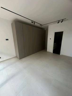 Superbe duplex corniche almadies image 10