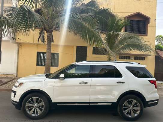 Ford Explorer 2018 image 3