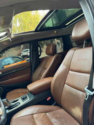 Jeep grand Cherokee submitt image 9