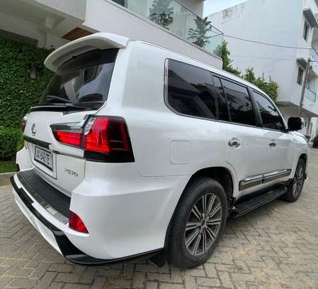 LEXUS LX 570, 2015 8PLACES image 2