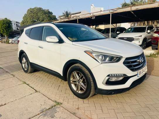 HYUNDAI SANTA FE 2018 image 2