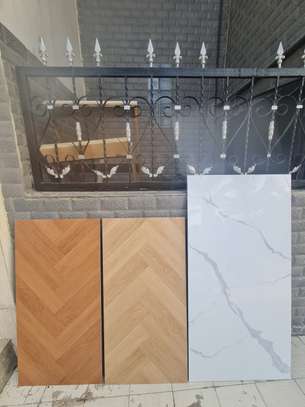 Carreaux 1m50x75 et 1m20x60, grès poly, parquet,... image 8