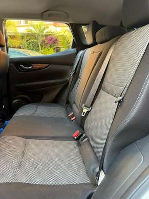 NISSAN QASHQAI image 9