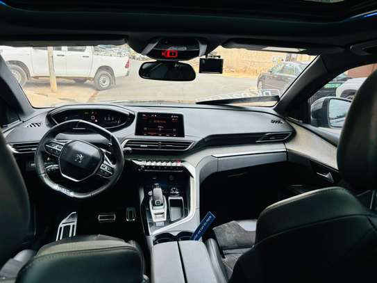 Peugeot 3008 2019 image 4