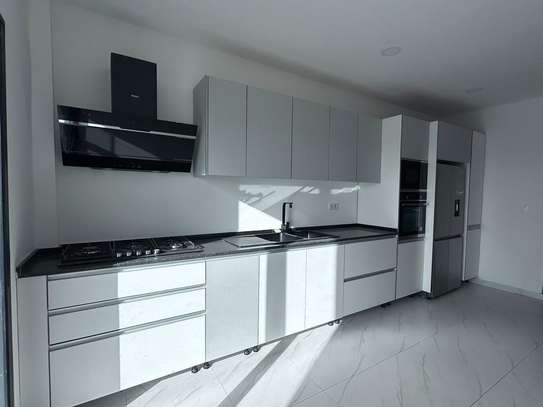 Appartement f4 neuf à louer à Ngor image 4