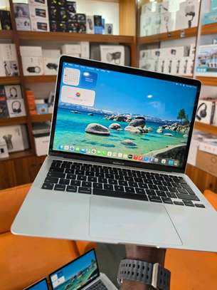 MacBook Air M1 image 8