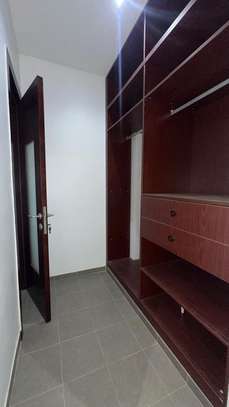 Appartement à louer (250m2) aux Almadies (école américaine) image 13