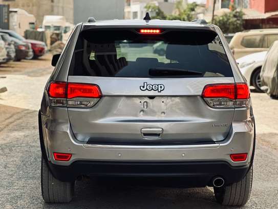 Jeep grand Cherokee limited 2017 image 3