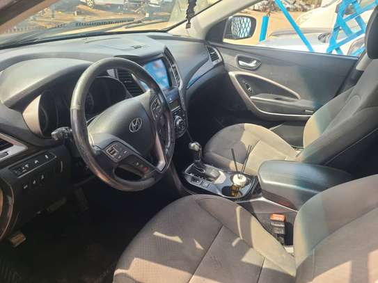 HYUNDAI SANTA FE 2016 image 12