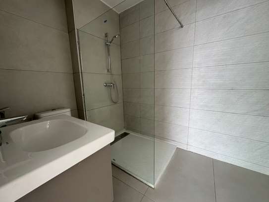 Plateau appartement 4 chambres à louer vue sur mer image 13