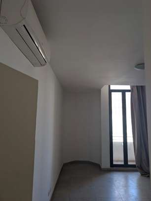 Appartement F4 à louer Centre Ville en face Pullman image 5