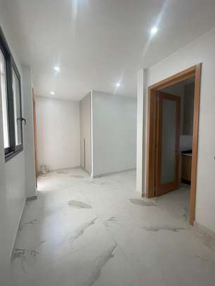 F4 Neuf et Moderne au point e image 2