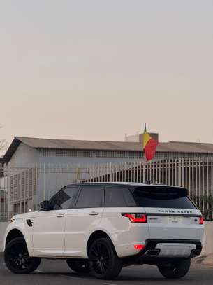 Range Rover Sport HSE R dynamique Supercharged année2018 image 2