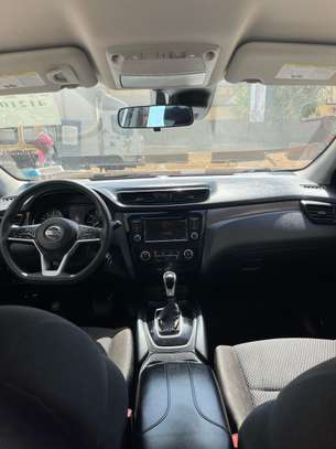 NISSAN ROGUE 2021 image 2