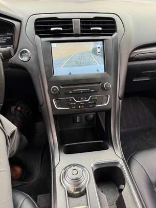 Ford Fusion 2018 image 8