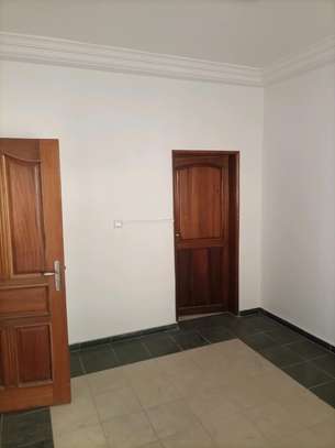 Sotrac Mermoz appartement de type F4 à louer image 10