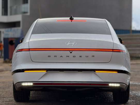 HYUNDAI GRANDEUR 2023 image 4