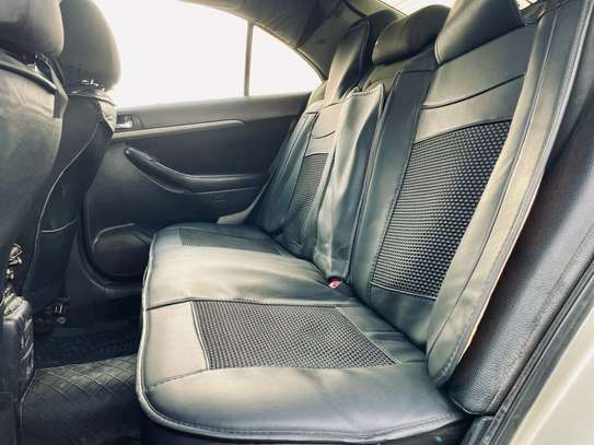 Toyota avensis 2008 image 3
