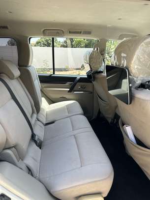 Mitsubishi Pajero 2016 image 10