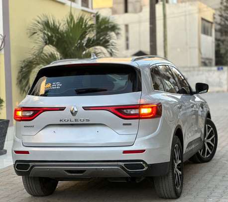 RENAULT QM6 ( KOLEOS)DCI* Année : *2020* image 4