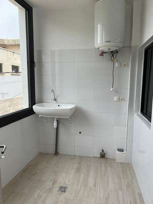 Appartement F4 à louer au point e image 14
