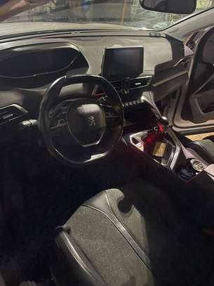 PEUGEOT 3000 2018 image 4