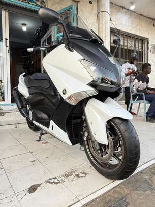 YAMAHA T MAX 530cc années 2012 image 6