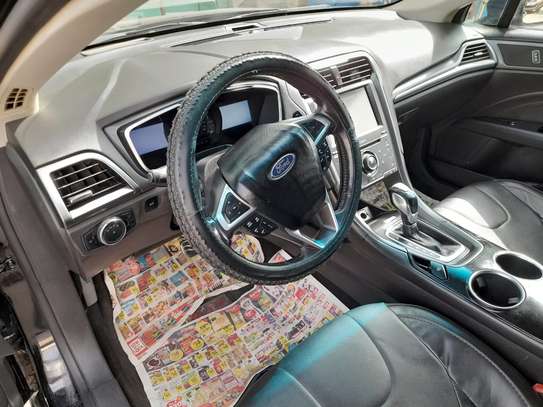 FORD FUSION TITANIUM FULL OPTION image 9