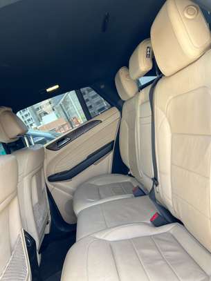 Mercedes benz GLE 450 AMG image 11