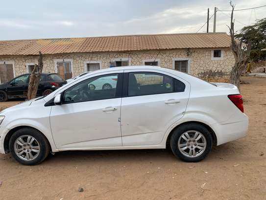Chevrolet Aveo 2015 image 3