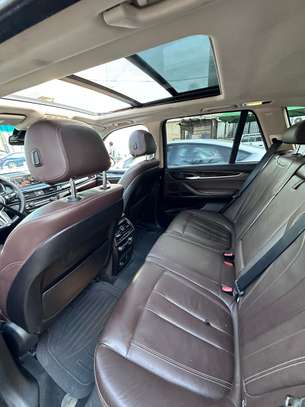 BMW X5 2015 image 13