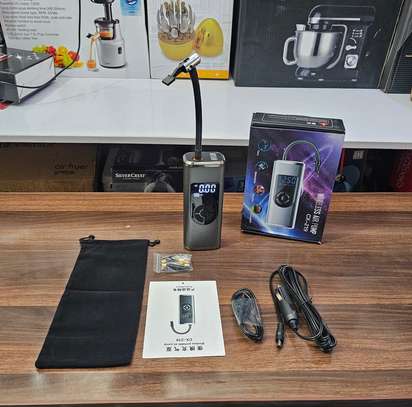 Compresseur d'air portable de gonfleur de pneu sans fil image 5