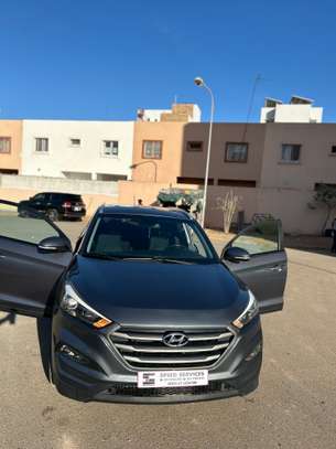 LOCATION : TRES TRES BELLE HYUNDAI TUCSON image 3