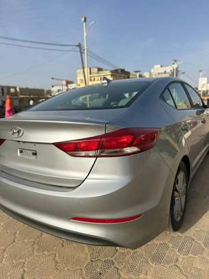 Hyundai Elantra 2017 image 12