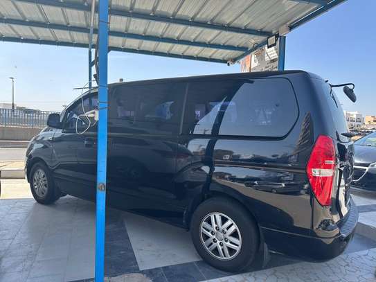 Hyundai Starex 2017 image 3
