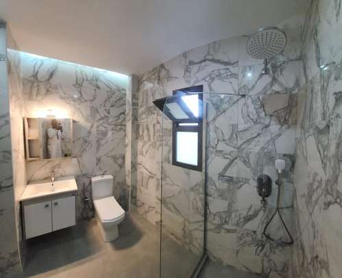 Bel appartement F4 à louer aux Mamelles image 11