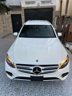 MERCEDES GLC 300 2018 image 4