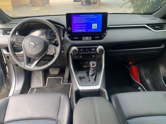 Toyota rav4  2024 image 4