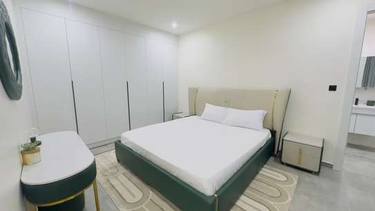 Appartement meublé neuf au Point E au 4e étage image 8