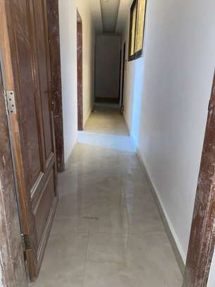 Appartement F4 à louer aux Maristes image 8
