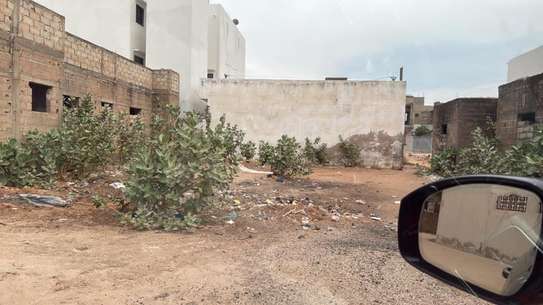 Terrain 310m2 constructible derrière Sonatel Touba image 2