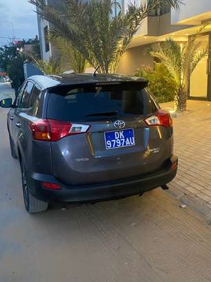 RAV4 2015 AWD Europeen image 3