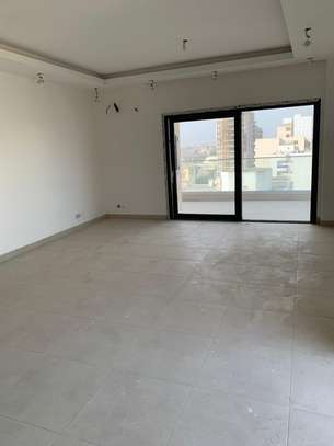 Appartement F4 au Plateau avec Vue Mer image 6