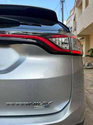 Ford Edge Titanium 2017 image 12