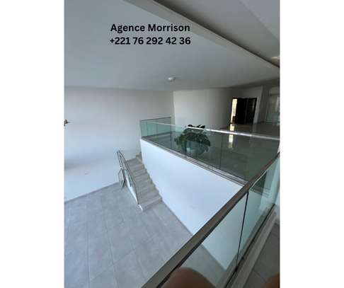Duplex non meublé au Virage, Dakar image 9