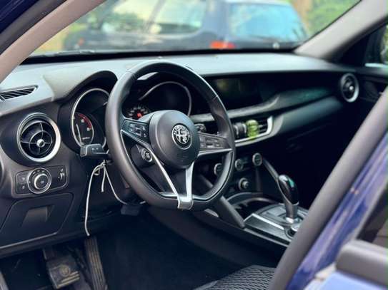 Alpha Roméo Stelvio 2019 image 2