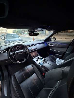 Range Rover Velar image 7